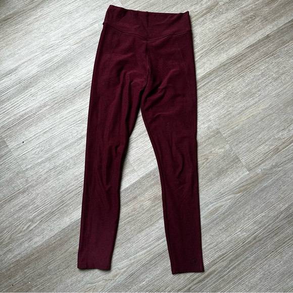 BOMBSHELL SPORTSWEAR BURGUNDY UPLIFT LEGGINGS - Picture 2 of 8
